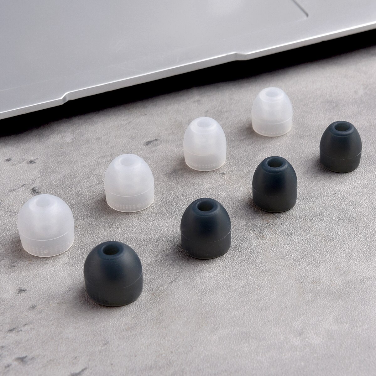 8Pcs Silicone Ear Tips for JQ 4U Pro Eartips In-ear Headphones Tips 4.0-5.5mm Extended Earplugs 8Pcs Silicone Ear Tips for JQ 4U Pro Eartips In-ear Headphones Tips 4.0-5.5mm Extended Earplugs
